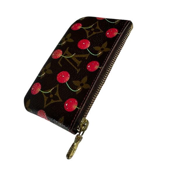 Louis Vuitton Cherry Zip Pouch - Picture 4 of 8
